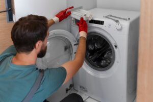 Mehr über den Artikel erfahren Kaputt nach nur wenigen Jahren? Was hinter kurzen Produktlebensdauern steckt