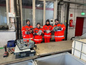 Mehr über den Artikel erfahren Wir tauschen den Seminarraum gegen Arbeitskleidung – Eintagespraktikum bei Saubermacher